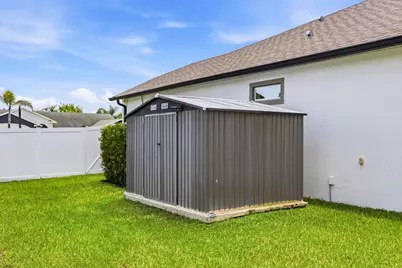 179 SW De Gouvea Terrace, Port Saint Lucie, FL 34984 - Photo 47