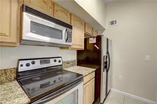 231 SW Palm Dr, Port Saint Lucie, FL 34986 - Photo 7