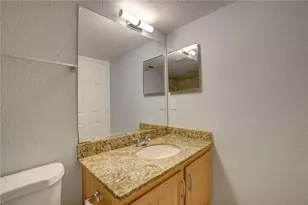 231 SW Palm Dr, Port Saint Lucie, FL 34986 - Photo 15