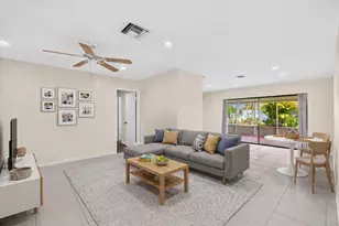10100 NW 71st Pl, Tamarac, FL 33321 - Photo 3