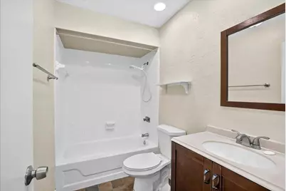 10100 NW 71st Place, Tamarac, FL 33321 - Photo 17