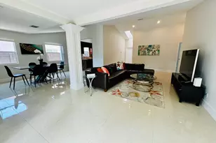330 SW 35th Ave, Deerfield Beach, FL 33442 - Photo 13