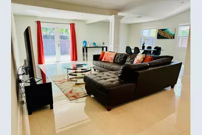 330 SW 35th Avenue, Deerfield Beach, FL 33442 - Photo 11