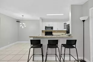9441 W McNab Rd, Tamarac, FL 33321 - Photo 9