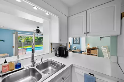12104 Hillman Drive, Palm Beach Gardens, FL 33410 - Photo 33