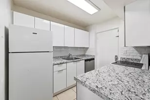 505 S Pine Island Rd, Plantation, FL 33324 - Photo 15