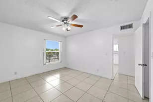 505 S Pine Island Rd, Plantation, FL 33324 - Photo 17