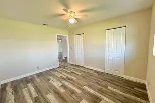 2844 Crosley Dr E, West Palm Beach, FL 33415 - Photo 17