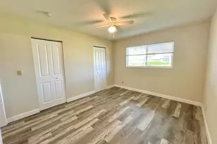 2844 Crosley Dr E, West Palm Beach, FL 33415 - Photo 17