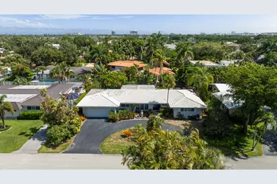 2625 NE 35th Street, Fort Lauderdale, FL 33306 - Photo 1