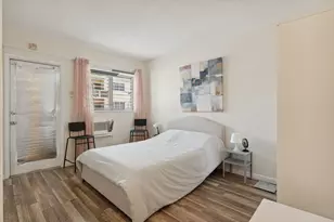 1450 NE 170th St, North Miami Beach, FL 33162 - Photo 9