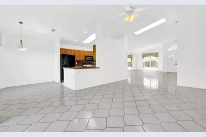 8799 Sonoma Lake Boulevard, Boca Raton, FL 33434 - Photo 13