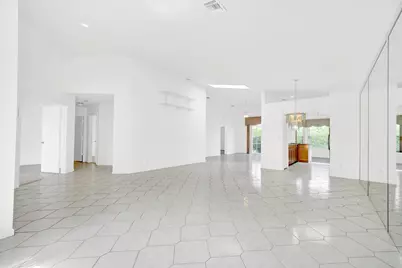 8799 Sonoma Lake Boulevard, Boca Raton, FL 33434 - Photo 5