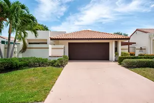 21440 Campo Allegro Dr, Boca Raton, FL 33433 - Photo 1