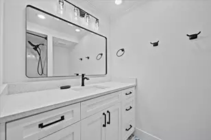 221 Brackenwood Terrace, Palm Beach Gardens, FL 33418 - Photo 17