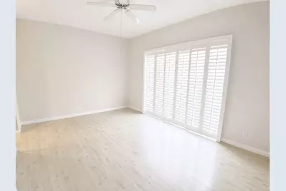 8465 Beaconhill Road, Palm Beach Gardens, FL 33410 - Photo 13