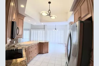 8465 Beaconhill Road, Palm Beach Gardens, FL 33410 - Photo 9