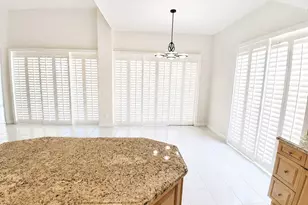 8465 Beaconhill Rd, Palm Beach Gardens, FL 33410 - Photo 11
