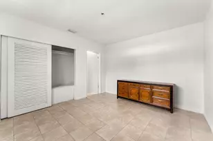 923 W Las Olas Blvd, Fort Lauderdale, FL 33312 - Photo 9