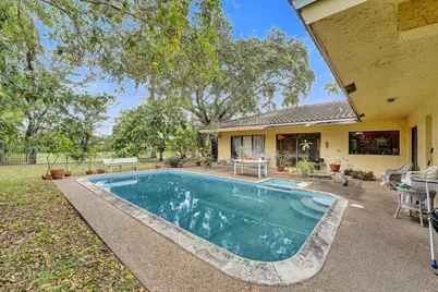 3530 NE 25th Terrace, Fort Lauderdale, FL 33308 - Photo 5