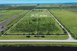 18601 Orange Ave, Fort Pierce, FL 34945 - Photo 5
