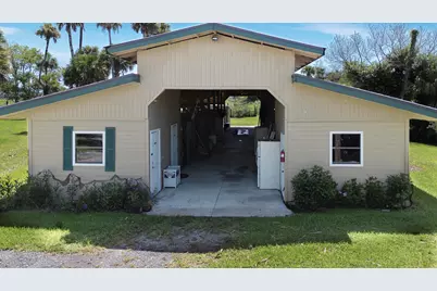 18601 Orange Avenue, Fort Pierce, FL 34945 - Photo 37