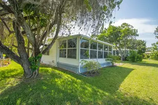 42 Village Ln, Jensen Beach, FL 34957 - Photo 7