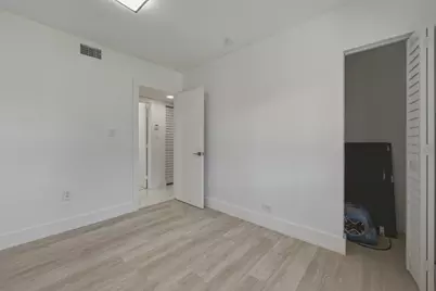 2405 NW 159th Road, Miami Gardens, FL 33054 - Photo 13