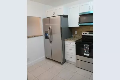 4760 Lucerne Lakes Boulevard W #405, Lake Worth, FL 33467 - Photo 1