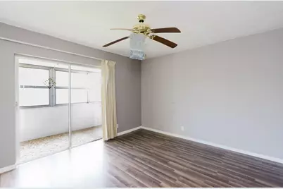 77 Kingswood, West Palm Beach, FL 33417 - Photo 9
