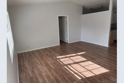 1240 SW 73rd Avenue, North Lauderdale, FL 33068 - Photo 9