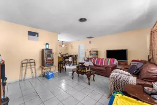 2106 Ware Dr, West Palm Beach, FL 33409 - Photo 3