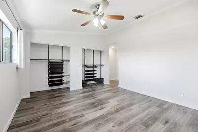 642 NE 195th Street, Miami, FL 33179 - Photo 15