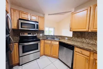3409 NW 44th Street #205, Oakland Park, FL 33309 - Photo 3