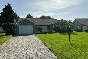 15 Holly Villas, Boynton Beach, FL 33436 - Photo 1