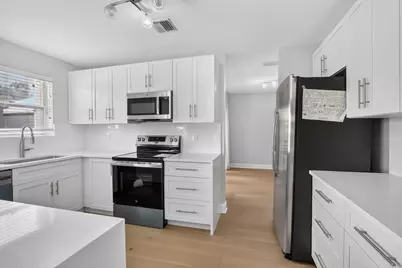 9444 NW 8th Circle, Plantation, FL 33324 - Photo 13