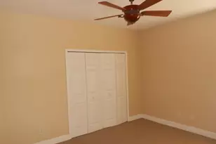 1221 SE Navajo Ln, Port Saint Lucie, FL 34983 - Photo 13