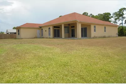 1221 SE Navajo Lane, Port Saint Lucie, FL 34983 - Photo 5