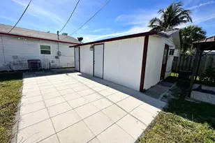 613 54th St, West Palm Beach, FL 33407 - Photo 3
