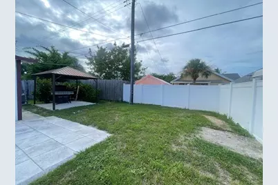 613 54th Street, West Palm Beach, FL 33407 - Photo 13