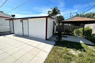 613 54th St, West Palm Beach, FL 33407 - Photo 5
