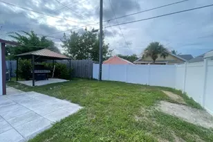 613 54th St, West Palm Beach, FL 33407 - Photo 13