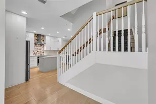 1617 NE 2nd Ct, Fort Lauderdale, FL 33301 - Photo 3
