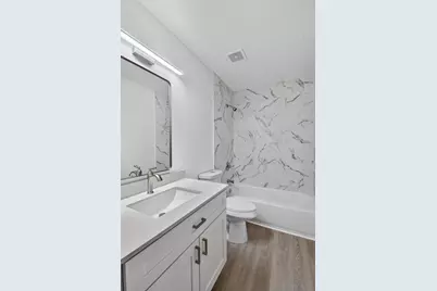 3221 Foxridge Court, Palm Springs, FL 33461 - Photo 17