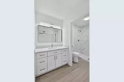 3221 Foxridge Court, Palm Springs, FL 33461 - Photo 13