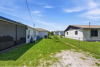 150 SW Lancaster Avenue, Port Saint Lucie, FL 34984 - Photo 37