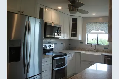 5917 Via Vermilya #408, Lake Worth, FL 33462 - Photo 5