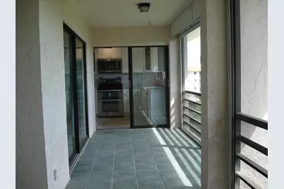 5917 Via Vermilya #408, Lake Worth, FL 33462 - Photo 11