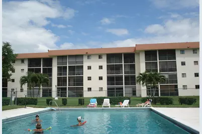 5917 Via Vermilya #408, Lake Worth, FL 33462 - Photo 13