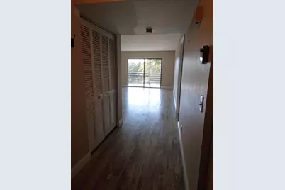5917 Via Vermilya #408, Lake Worth, FL 33462 - Photo 9